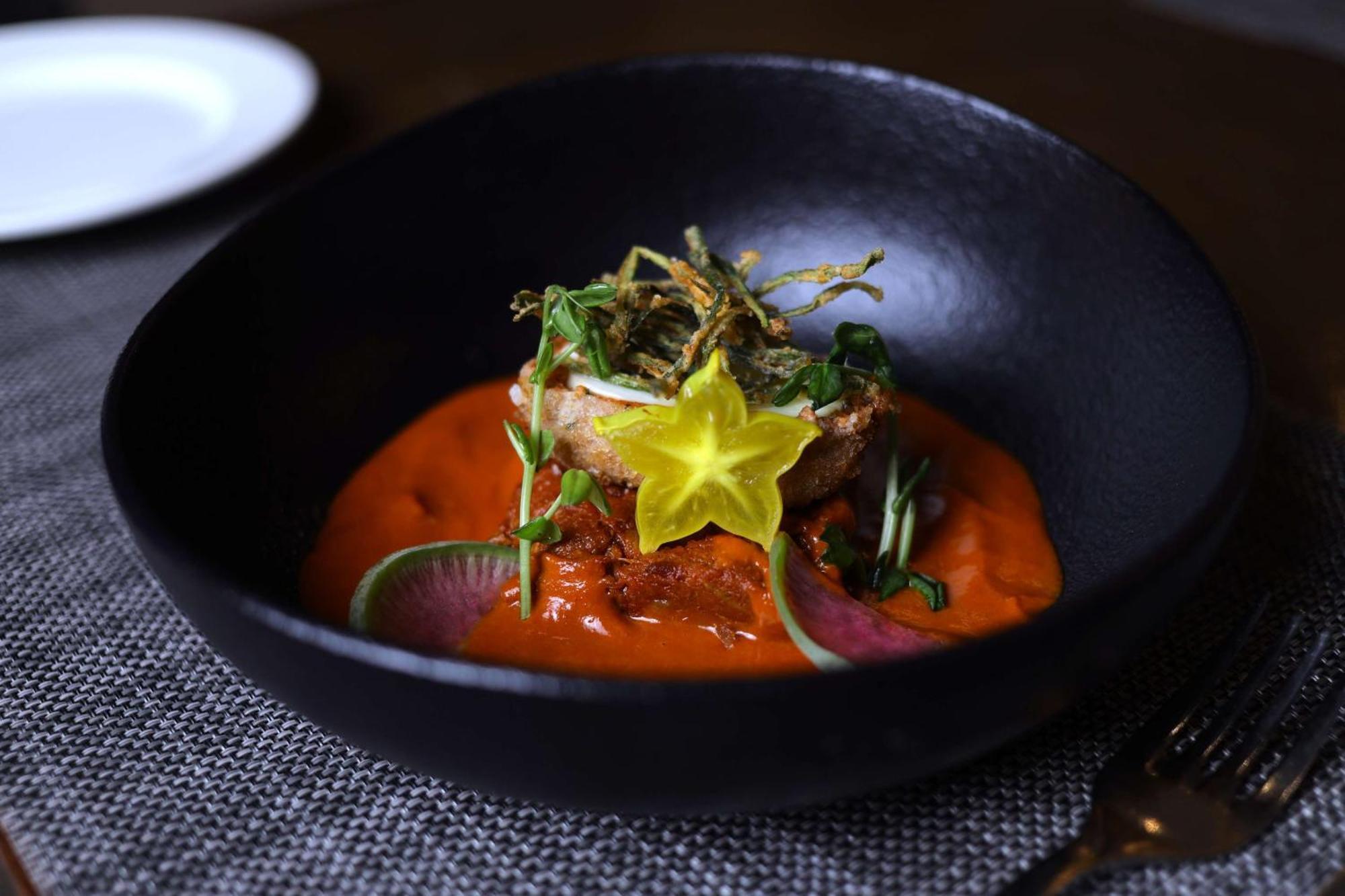 Radisson Blu Hotel, Greater Noida Luaran gambar A dish at the restaurant