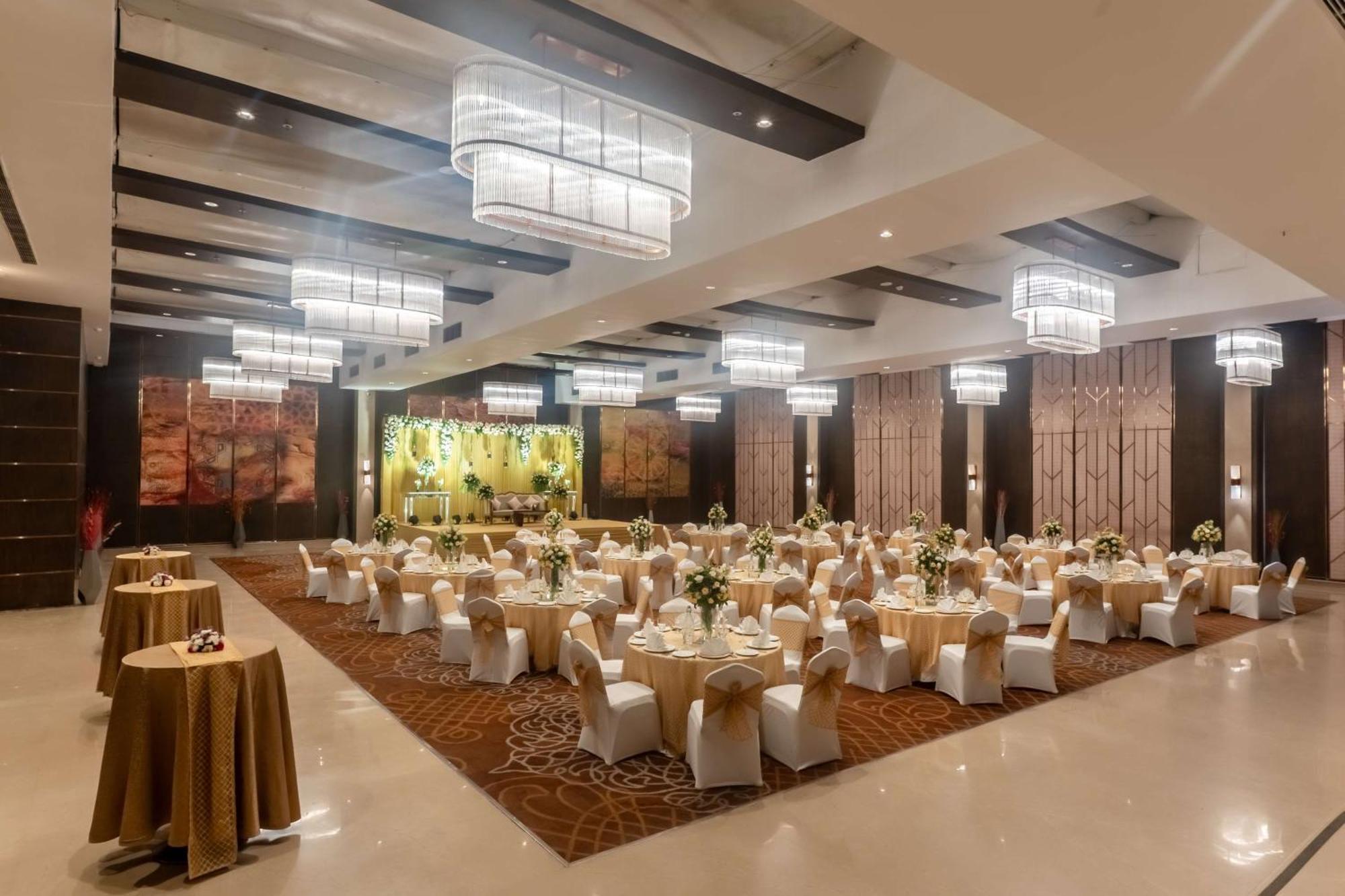 Radisson Blu Hotel, Greater Noida Luaran gambar The Grand Ballroom